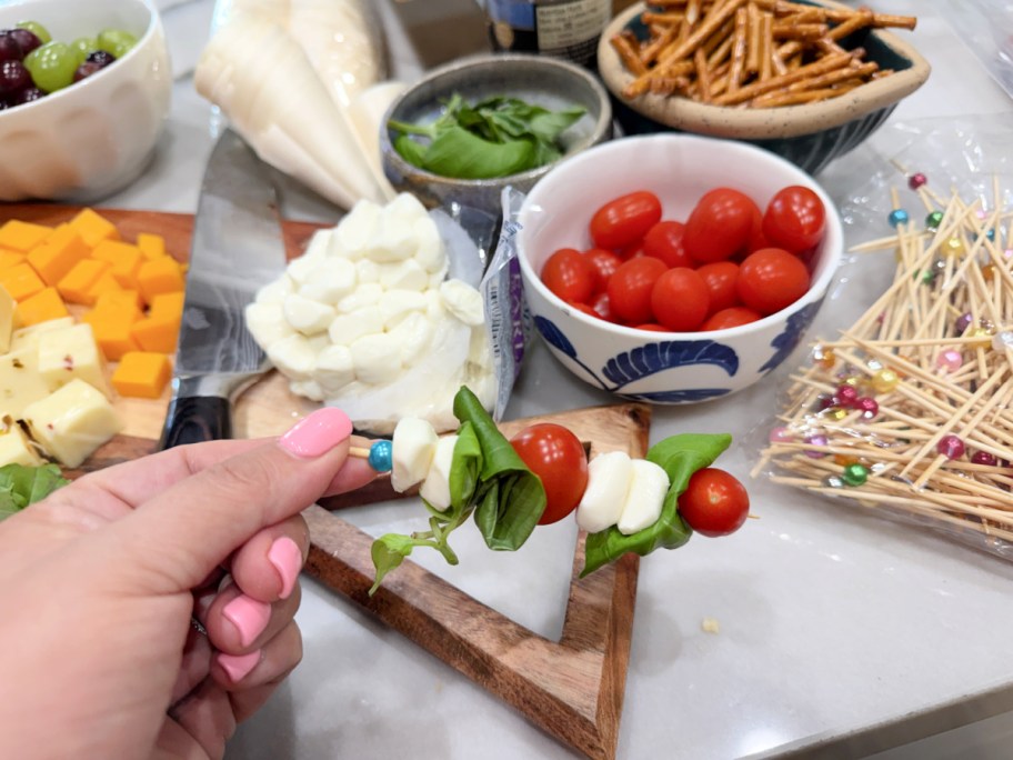 caprese salad on a stick (2)