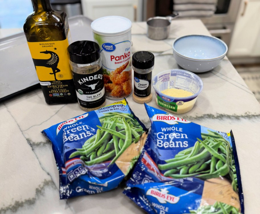 ingredients for making crispy frozen green beans (2)