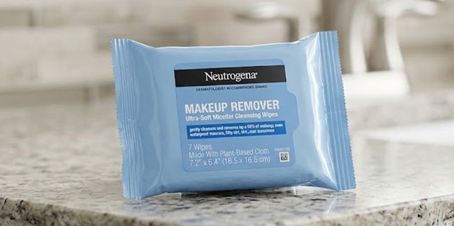 Neutrogena Makeup Remover Wipes 7-Count Only $1.40 Shipped on Amazon