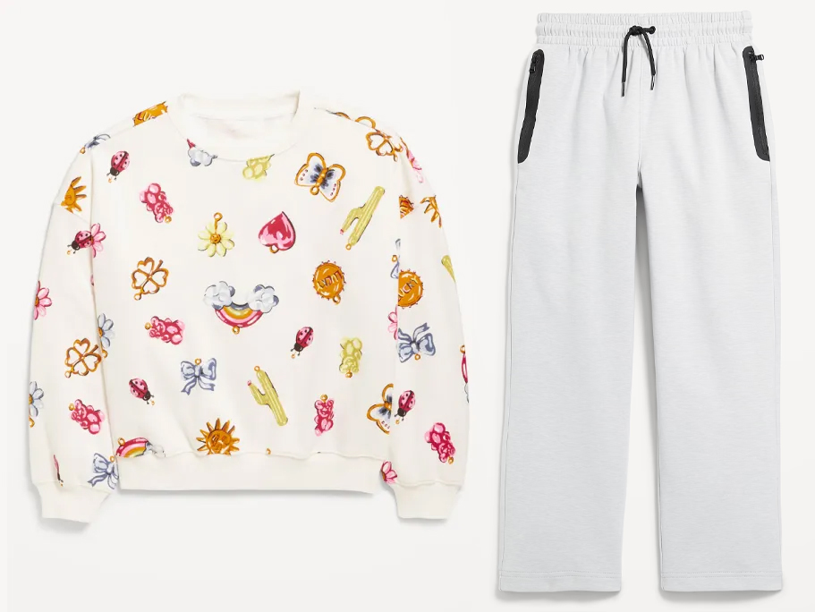 white sweatshirt and gray sweatpants