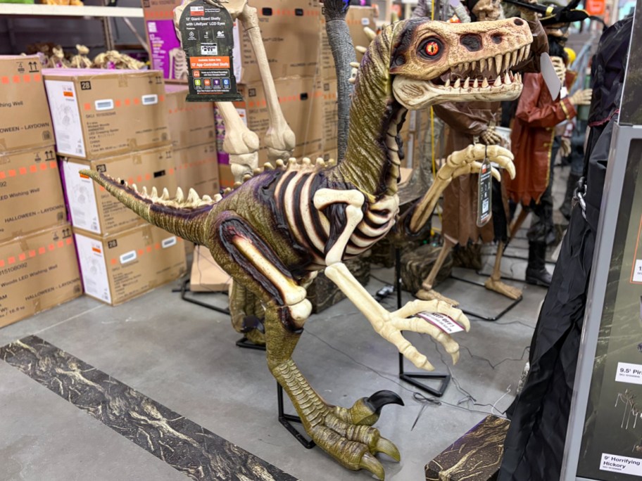 raptor animatronic