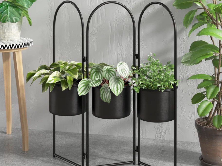 black metal planter stand 
