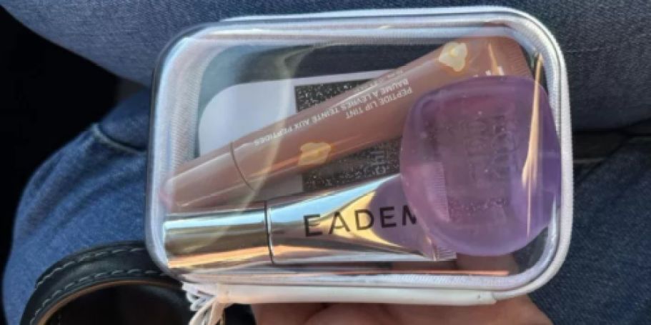 Only $1.59?! This Viral Mini Zipper Case Keychain Holds Your Essentials!
