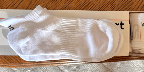 These Socks Are So Similar to Bombas! Get a 6-Pack for $13.99 on Amazon