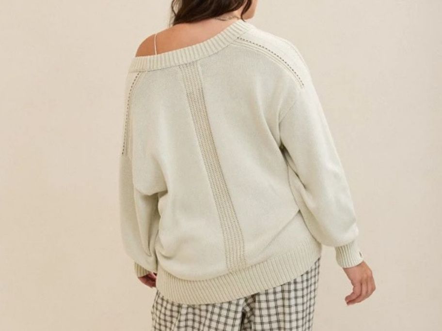 woman wearing Aerie Voop Sweater