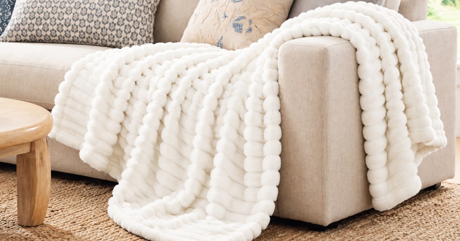 Plush Throw Blanket Only $8 Shipped for Amazon Prime Members