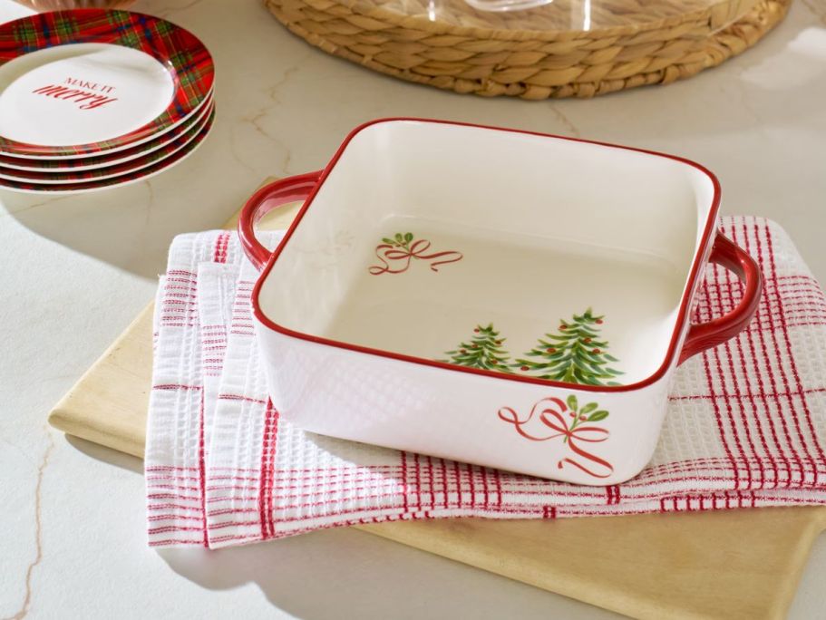 Festive NEW Better Homes & Gardens Christmas Kitchen Finds at Walmart