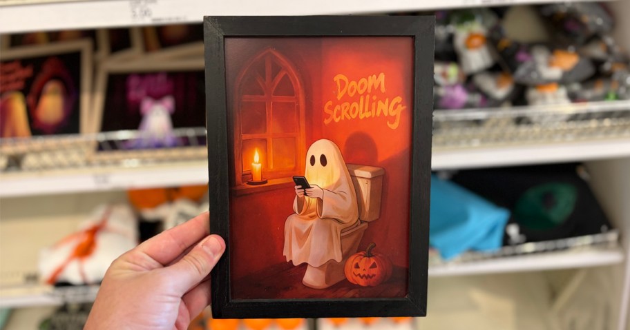 Bullseye's Playground Bathroom Wall Decor Toilet