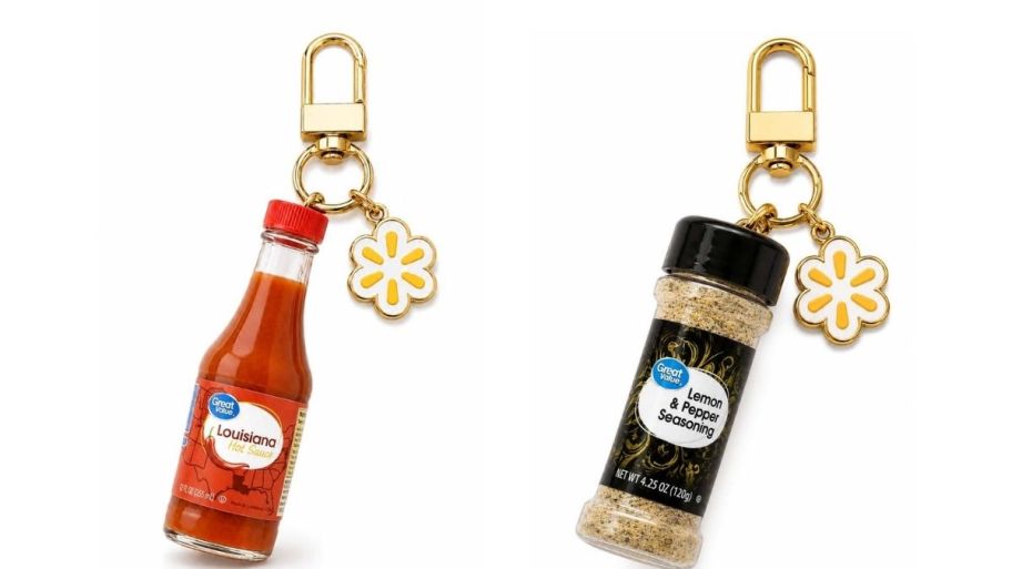 Condiment bag charm in hot sauce and lemon pepper