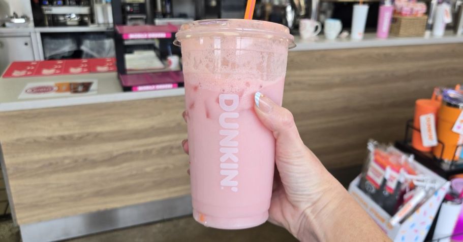 RUN! FREE Dunkin&rsquo; Refreshers Promo Code Just Dropped!