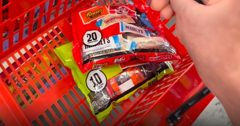 Get $5 Off $15 Halloween Candy at Family Dollar – Today ONLY!