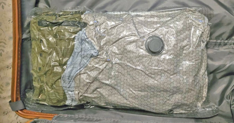 Vacuum Storage Bags 9-Pack w/ Pump Just $12.99 on Amazon (Great for Travel)