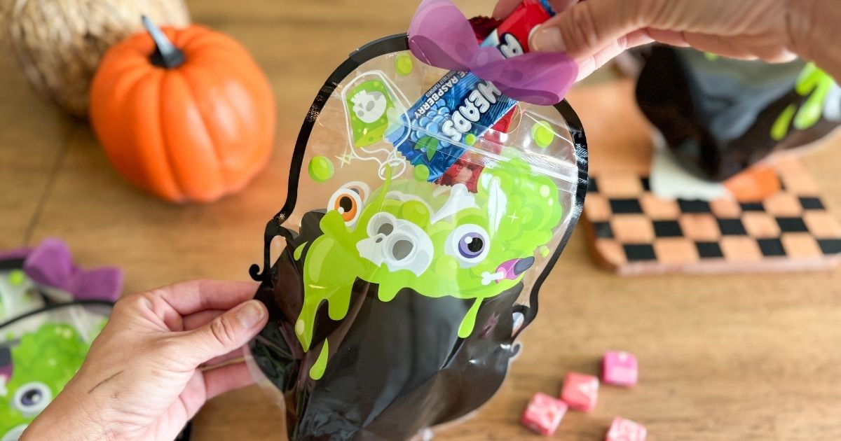 Viral Zipper Halloween Treat Bags 25-Pack Just $9.99 on Amazon (Hip2Save Tested & Approved!)