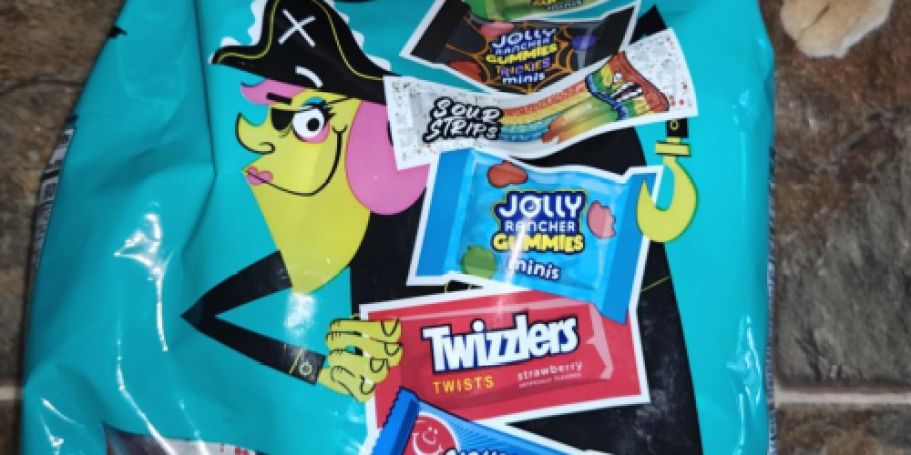Score $10 Off $40 Halloween Candy on Amazon | Hershey, SweeTARTS, Nerds & More