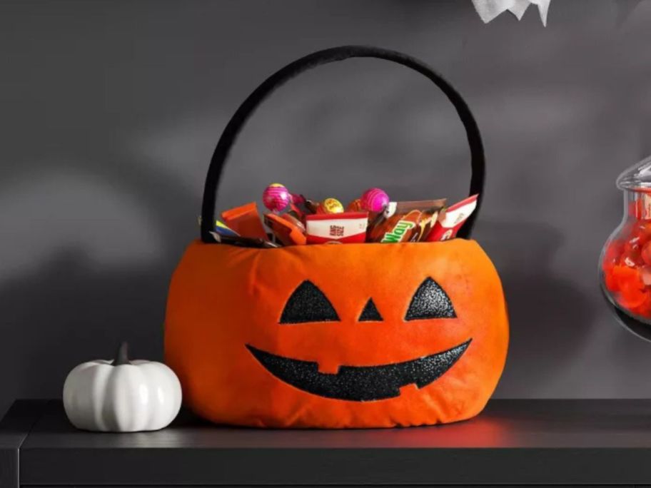 Hyde and EEK! Boutique Halloween Pumpkin Trick or Treat Bling Basket on table