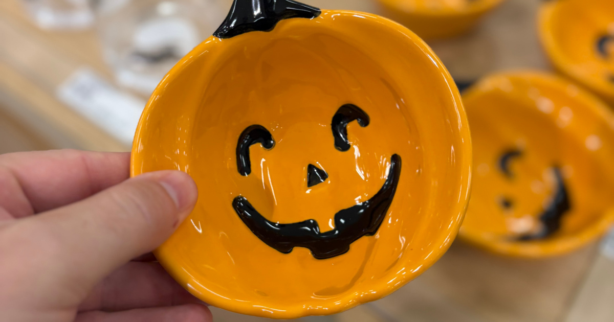 Target’s Cute Halloween Plates, Bowls & Serving Dishes Start at $2!