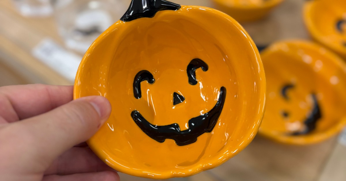 Target’s Cute Halloween Plates, Bowls & Serving Dishes Start at $2!