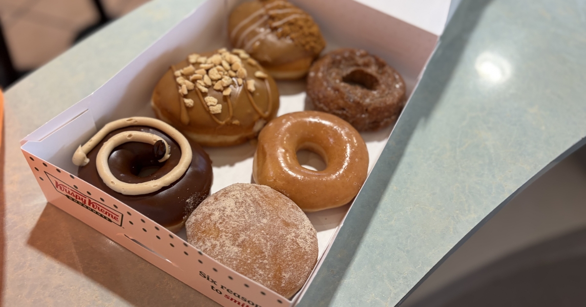 Krispy Kreme’s Fall Menu Is Here With 2 NEW Donuts + Pumpkin Spice Favorites