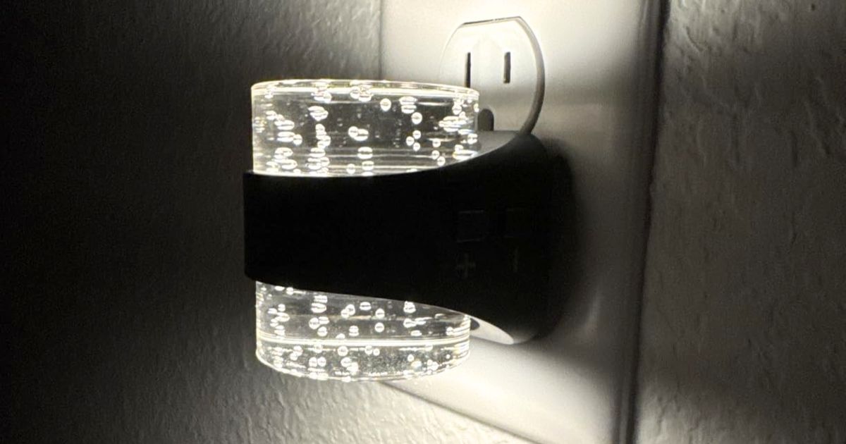 TWO LED Bubble Night Lights Just $7.59 on Amazon (Reg. $22)