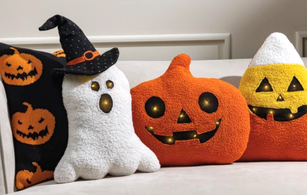 Halloween LED pillows 