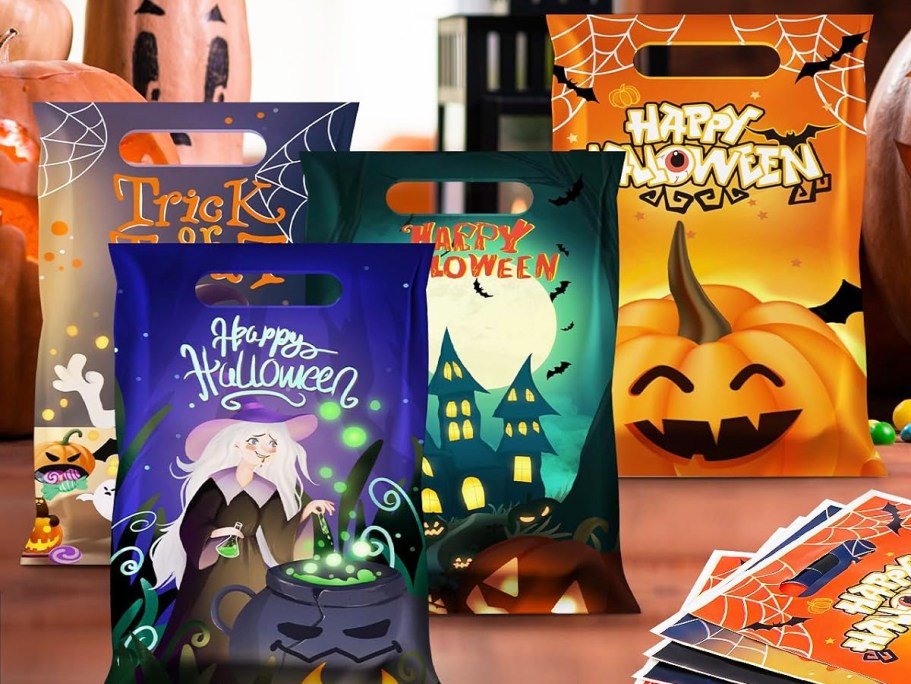Halloween Treat Bags 50-Count Just $2.99 on Amazon (Reg. $8)