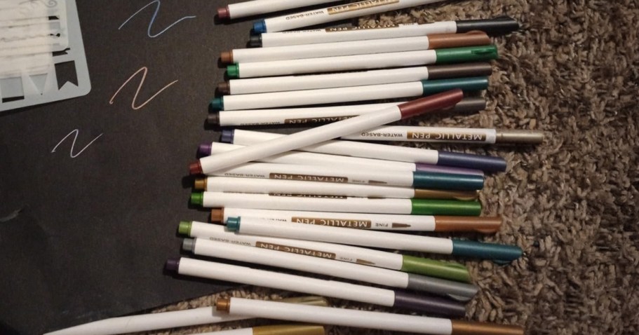 Metallic Marker 24-Pack w/ Stencils Only $5.99 Shipped on Amazon