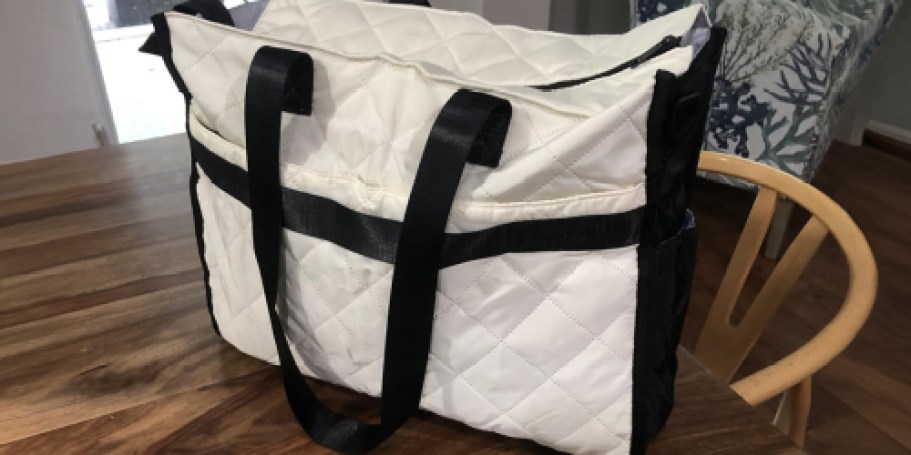 Large Utility Tote Bag w/ Wristlet Only $14.99 on Amazon (Reg. $30)