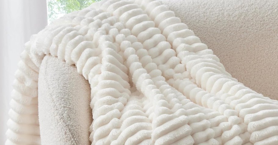 Plush Throw Blanket Only $7.50 Shipped for Prime Members