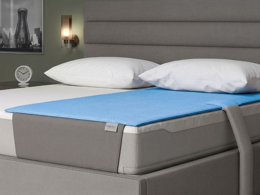 Sleep Number&reg; DualTemp&reg; Layer on bed