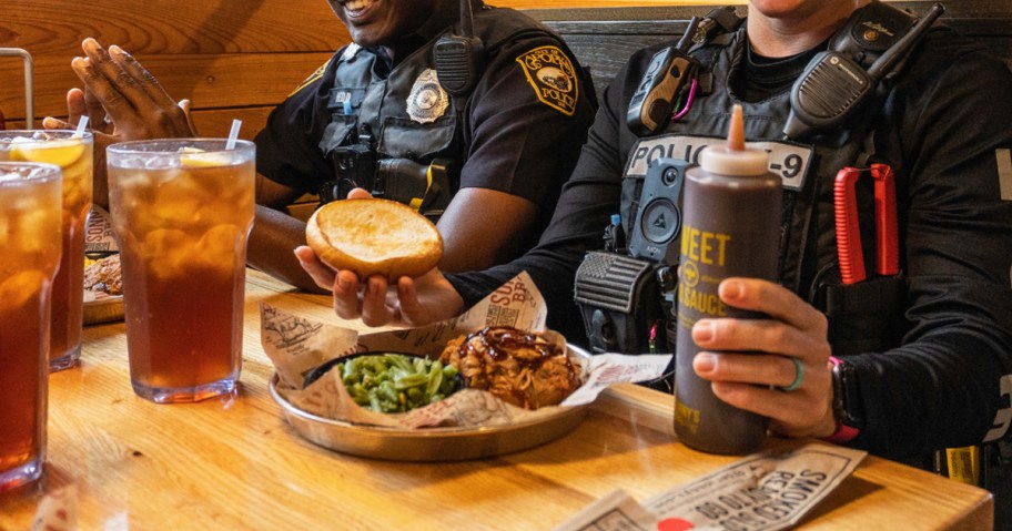 police officers eating Sonny's BBQ