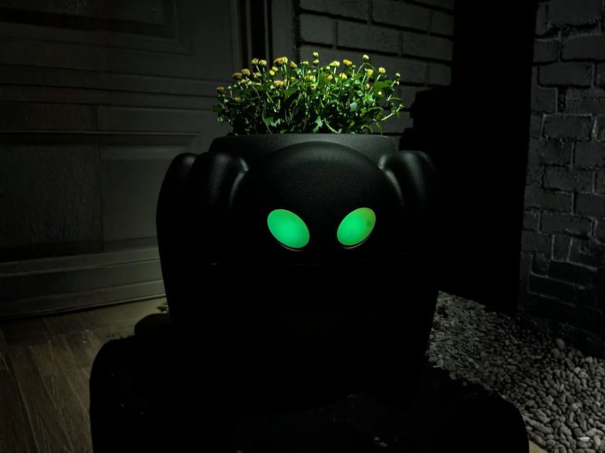 These Spooky Step2 Halloween Planters Ship for Free (The Spider’s Eyes Glow-In-The-Dark!)