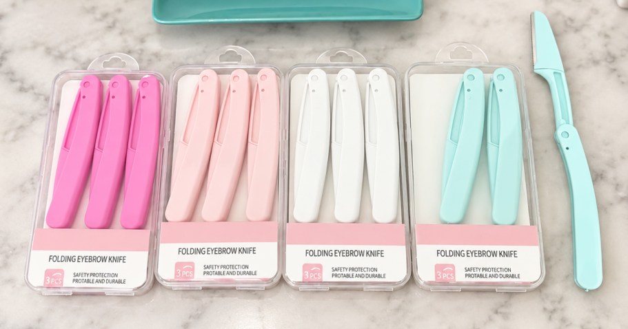 Foldable Dermaplane Razor 12-Pack Just $3.99 on Amazon (Reg. $10)