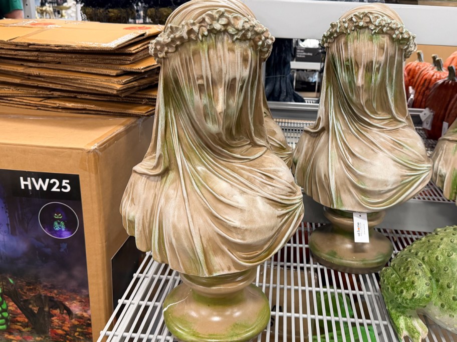 girl haunted bust figures 