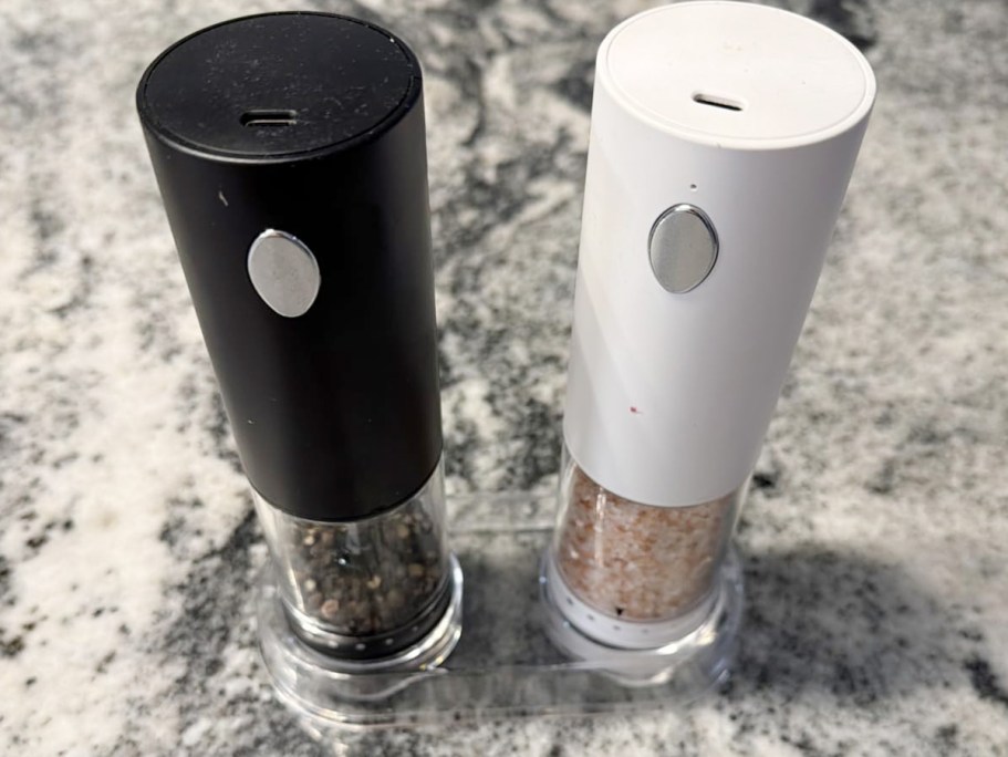 Electric Salt & Pepper Grinder Set Only $9.99 on Amazon (Reg. $20)