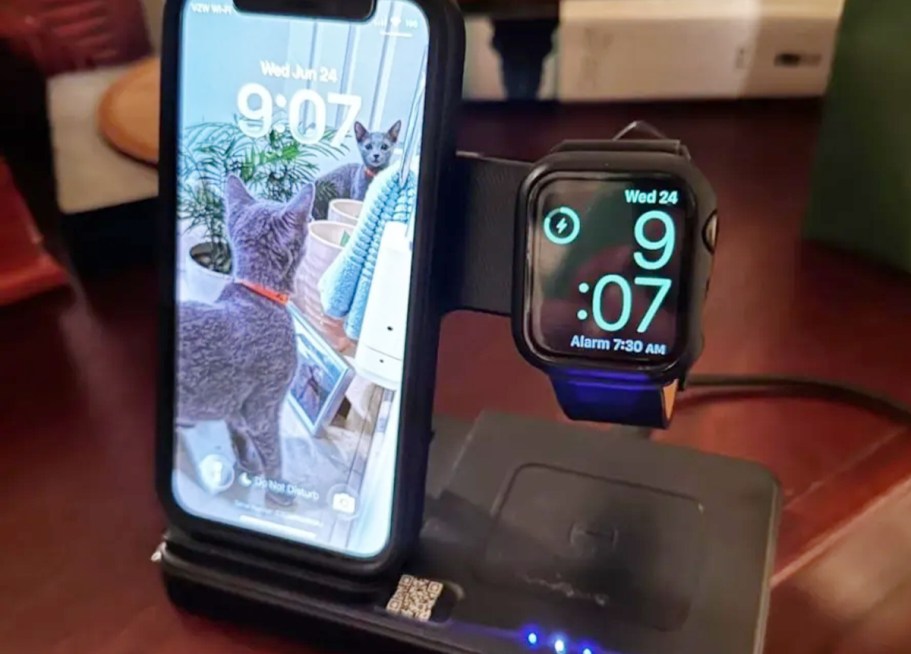 3-in-1 Magnetic Wireless Charging Stand Just $7.65 on Amazon (Reg. $18)