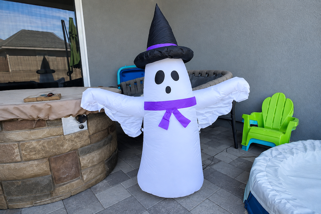 ghost decor 
