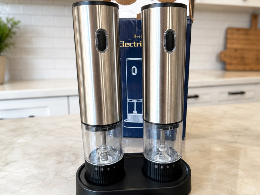 Electric Salt & Pepper Grinder Set Only $11.99 on Amazon (Reg. $20)
