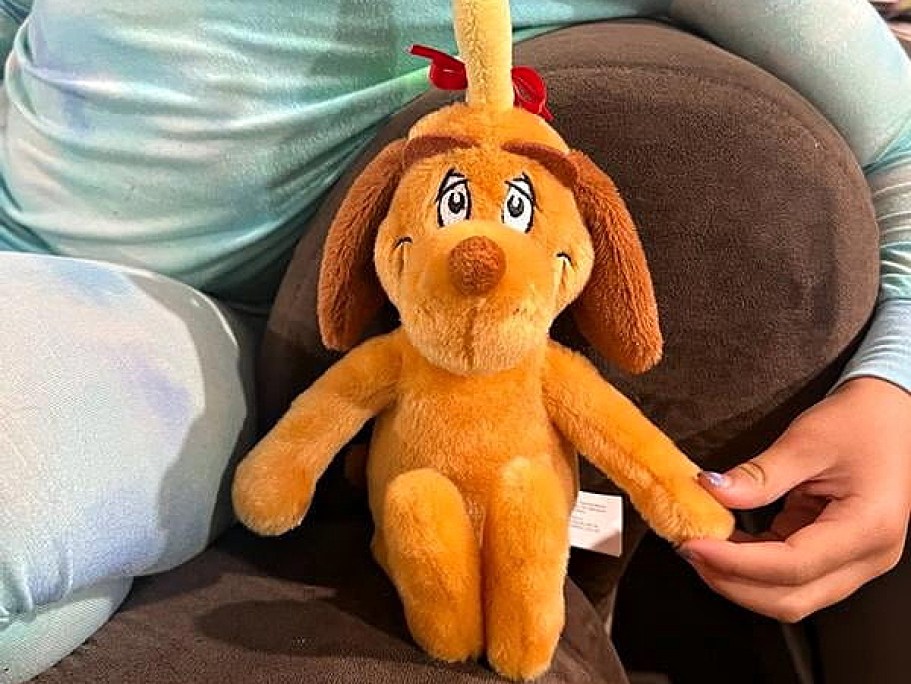 NEW Grinch Plush Toys Under $7 on Walmart.com