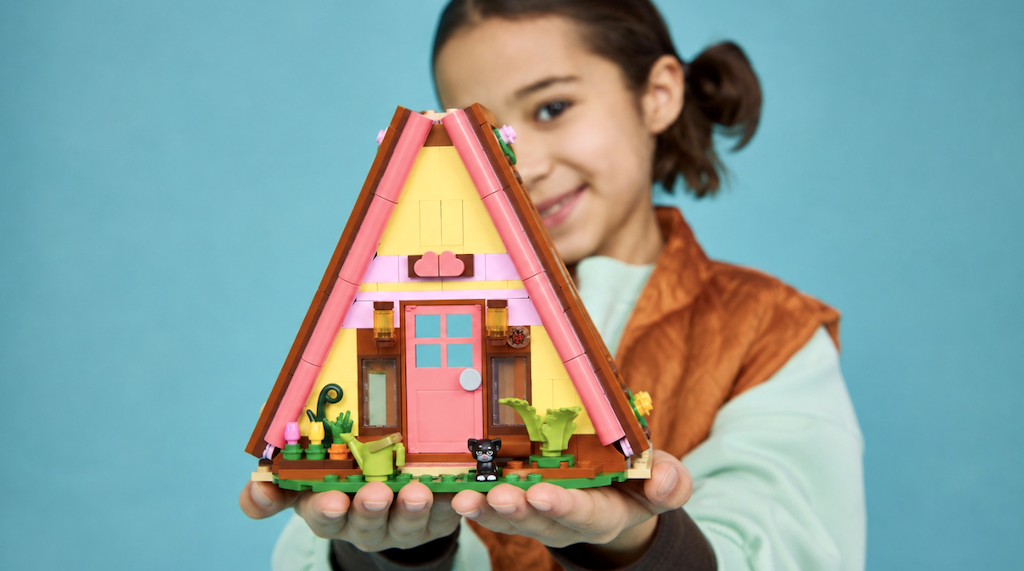 This New LEGO Friends Glamping Cabin May Sell Out!