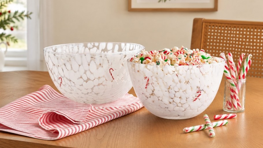 These Icon Serving Bowls Are Too Cute To Miss!