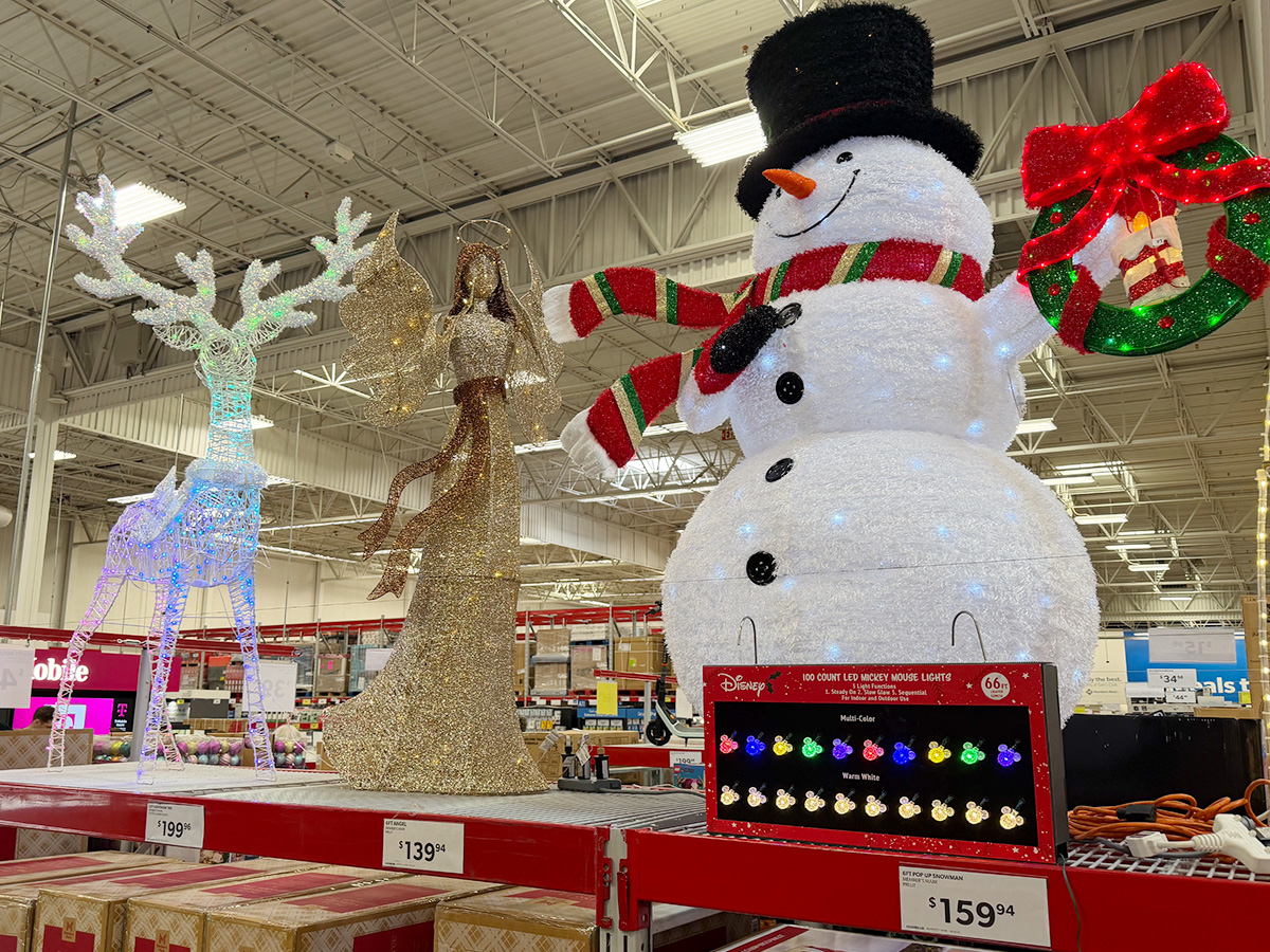 NEW Sam’s Club Christmas Decor Just Dropped & It’s Going Fast!