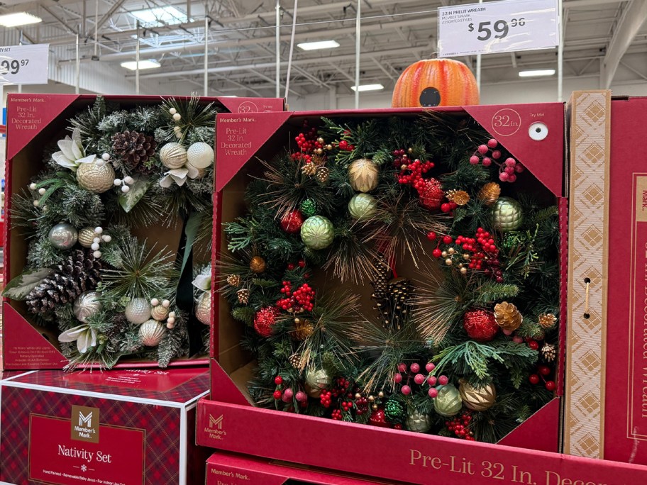 red and white christmas wreaths 