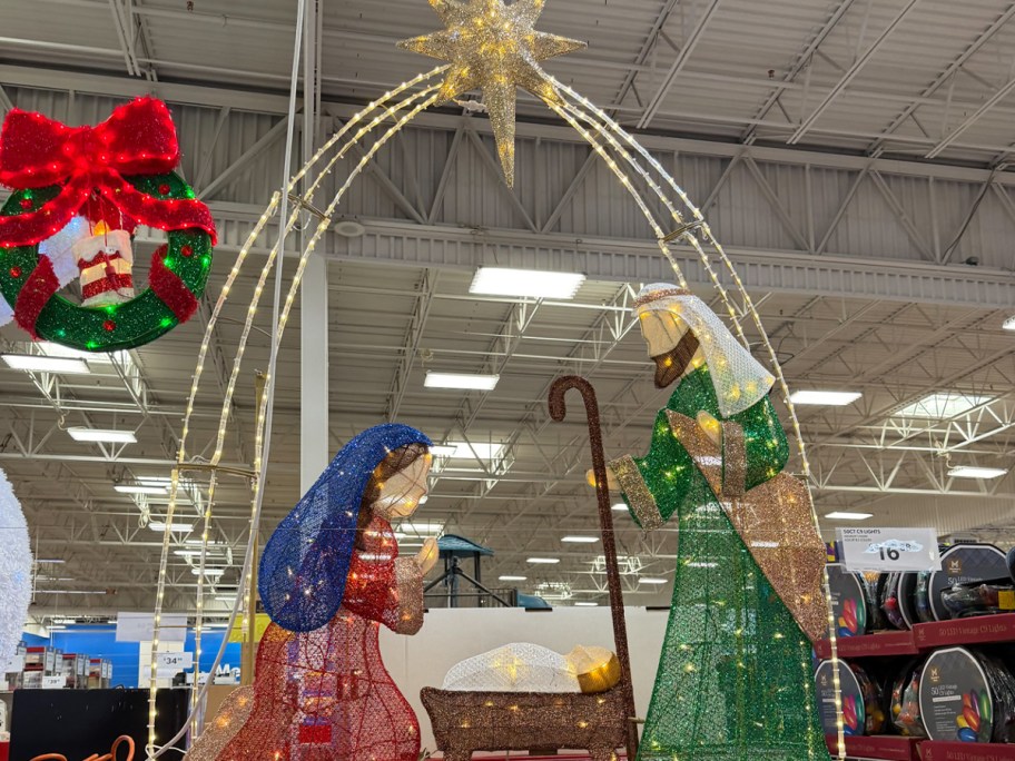 nativity outdoor display 