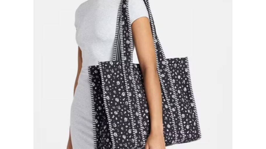 Reader-Favorite Quilted Bags Available at Walmart | Multiple Prints!
