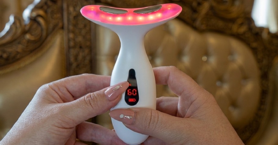 Red Light Facial Massager Only $6.99 on Amazon (Reg. $16)