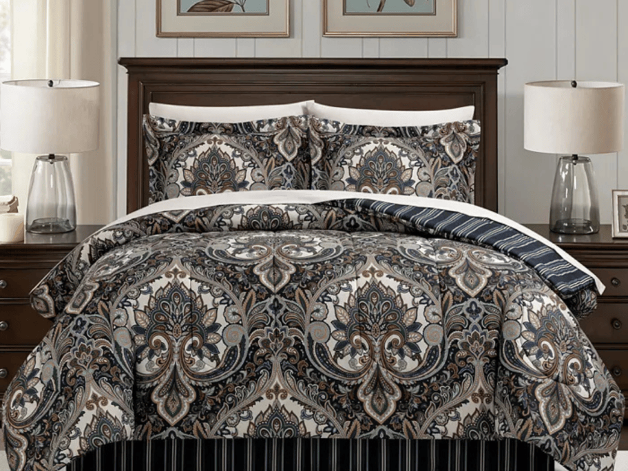 black comforter set on bed