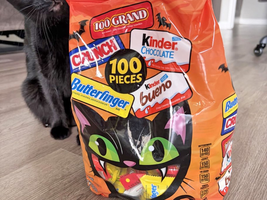 Halloween Candy 100-Piece Bag Just $13 on Amazon