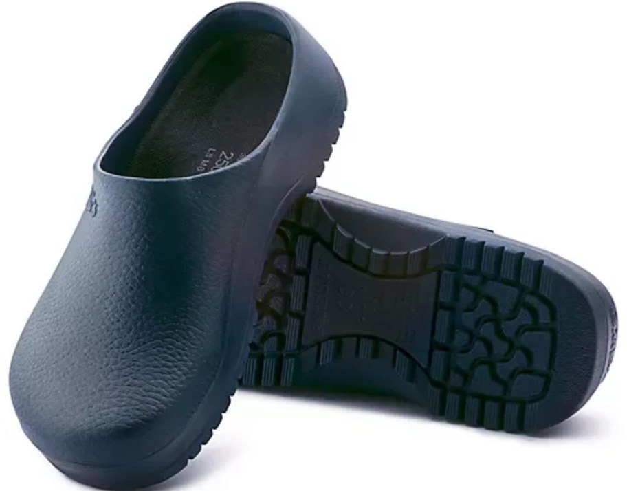 blue eve clogs