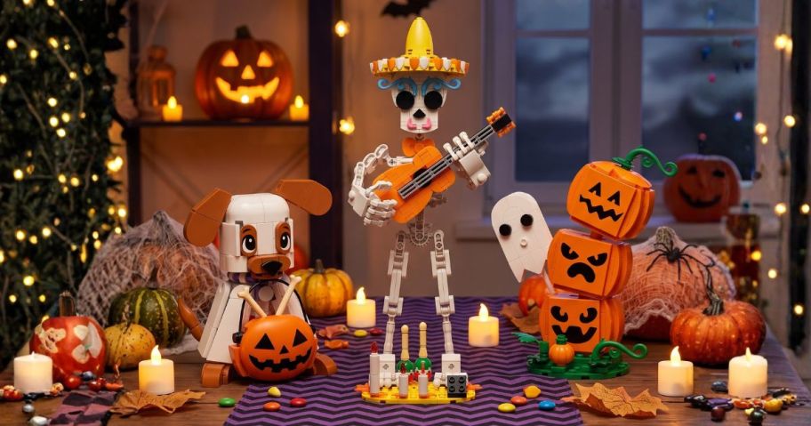 Brickcraft Halloween Building Kits on display