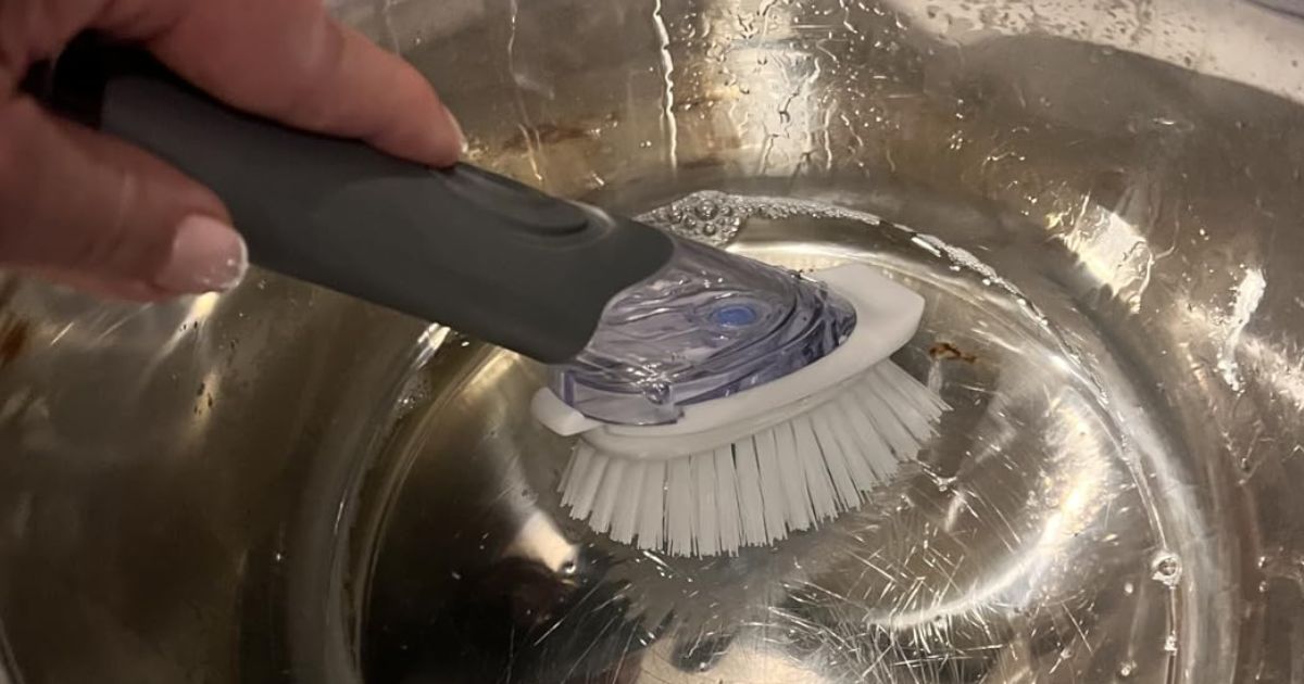 Dish Brush w/ Extra Heads Just $7.81 on Amazon (Reg. $17)
